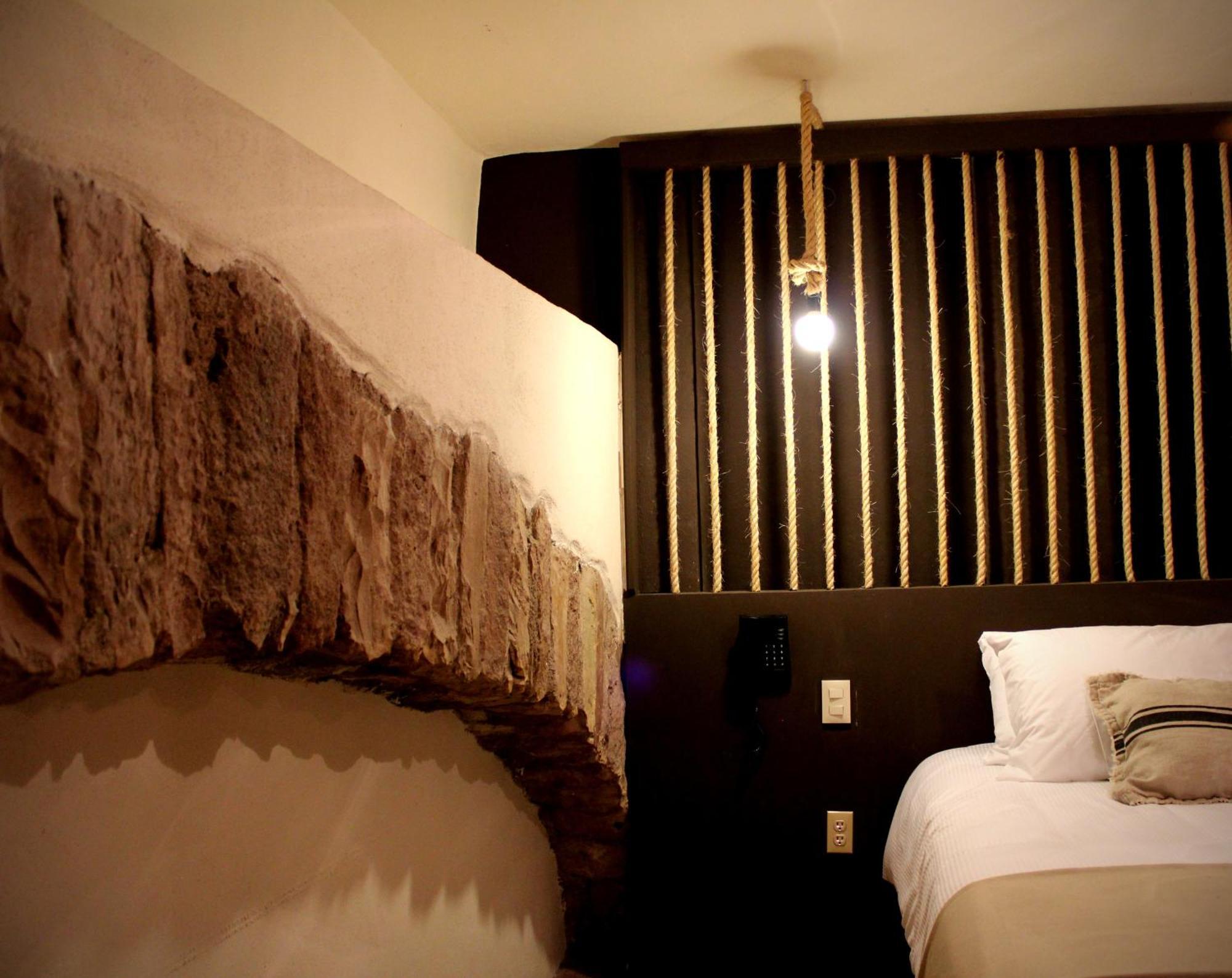 Hotel Damiana Boutique Queretaro Bilik gambar