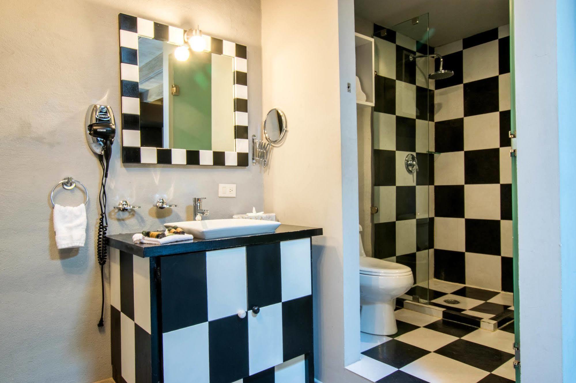 Hotel Damiana Boutique Queretaro Luaran gambar